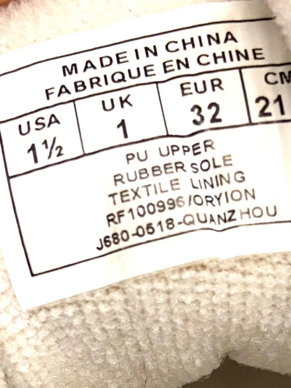 Polo Ralph Lauren White  Size 1,5   Kids  Girls SNEAKERS